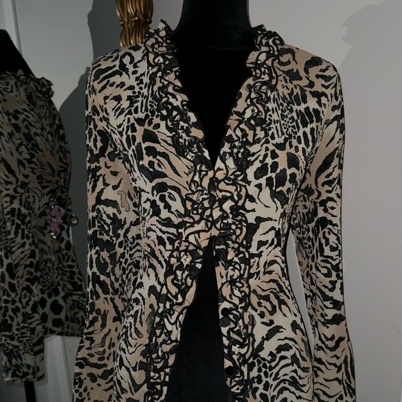 TanJay Zebra Print Ruffle Top - Picture 2 of 3